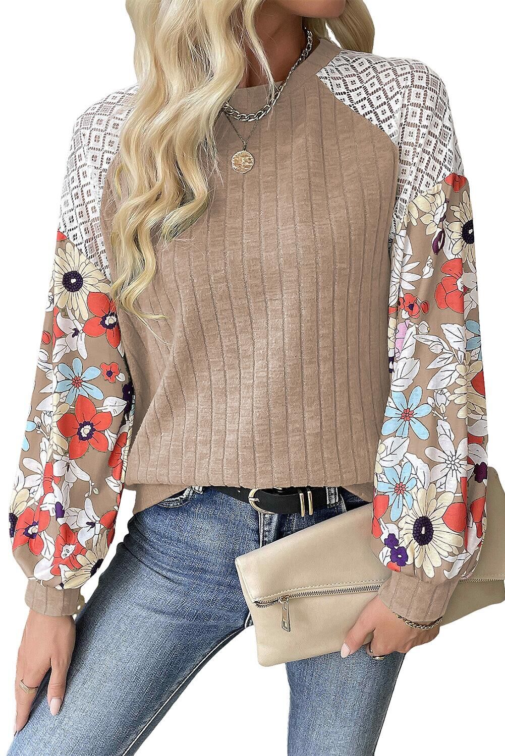 Pull femme à la forme ludique avec un design de manches florales Chic und Stil