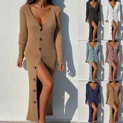 Robe en tricot pour femmes avec patte de boutonnage et décolleté fendu Chic und Stil