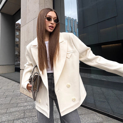 Dame Blazer oversized avec double boutonnage et détails élégants Chic und Stil