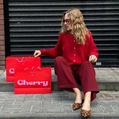 Dames gilet aérien avec des détails de bouton élégants Chic und Stil