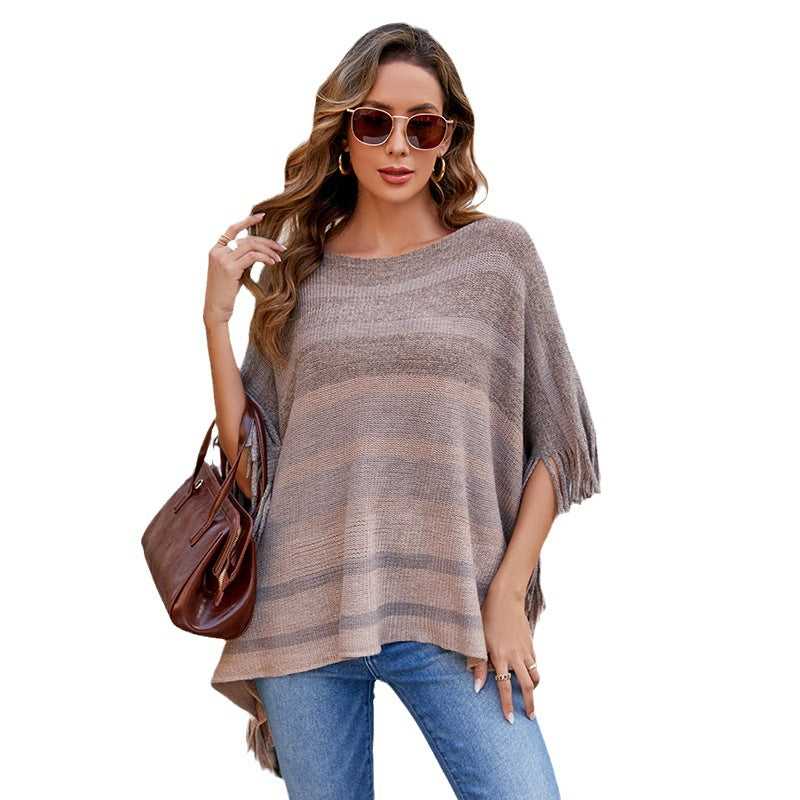 Dames élégant poncho avec design texturé et détails à franges Chic und Stil