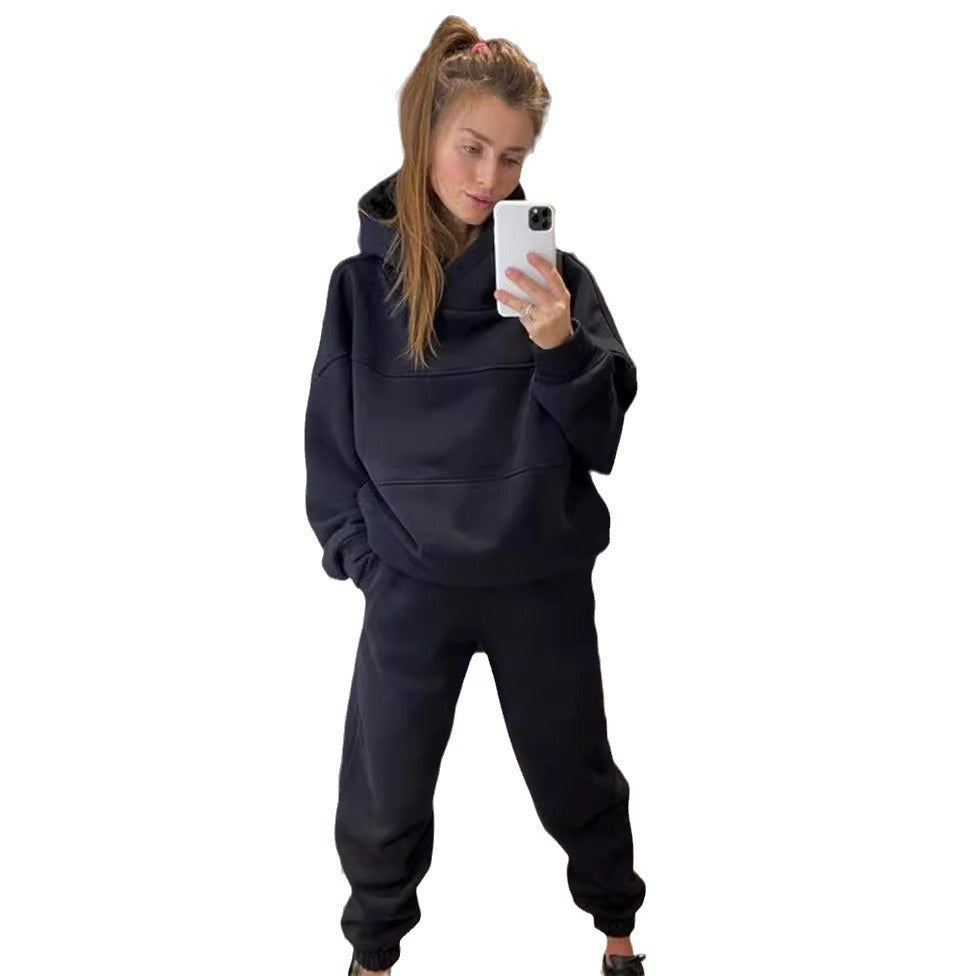 Casual women's sweatpants set with oversized hooded sweatshirt Chic and Style
