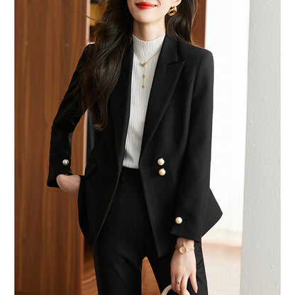 Veste classique ajustée pour femmes avec boutons décoratifs Chic und Stil