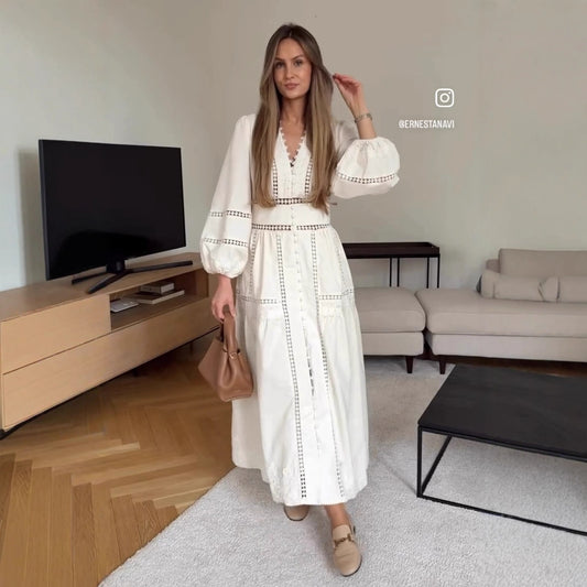 Robe bustier en dentelle pour femmes avec des détails élégants à volants Chic und Stil
