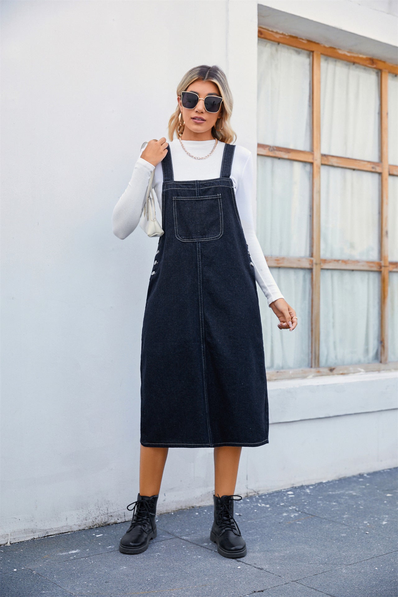 Robe en jean à bretelles pour femmes avec poches latérales pratiques et coupe moderne Chic und Stil