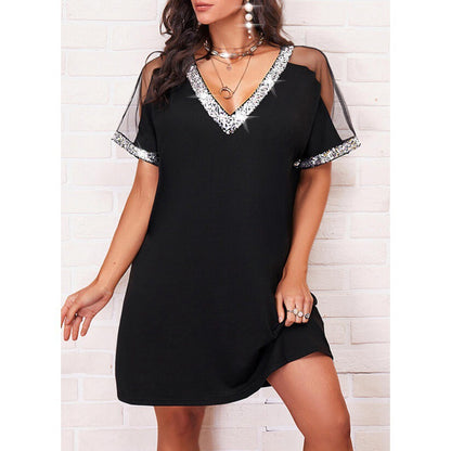 Dames Élégante tunique robe avec garniture en sequins Chic und Stil