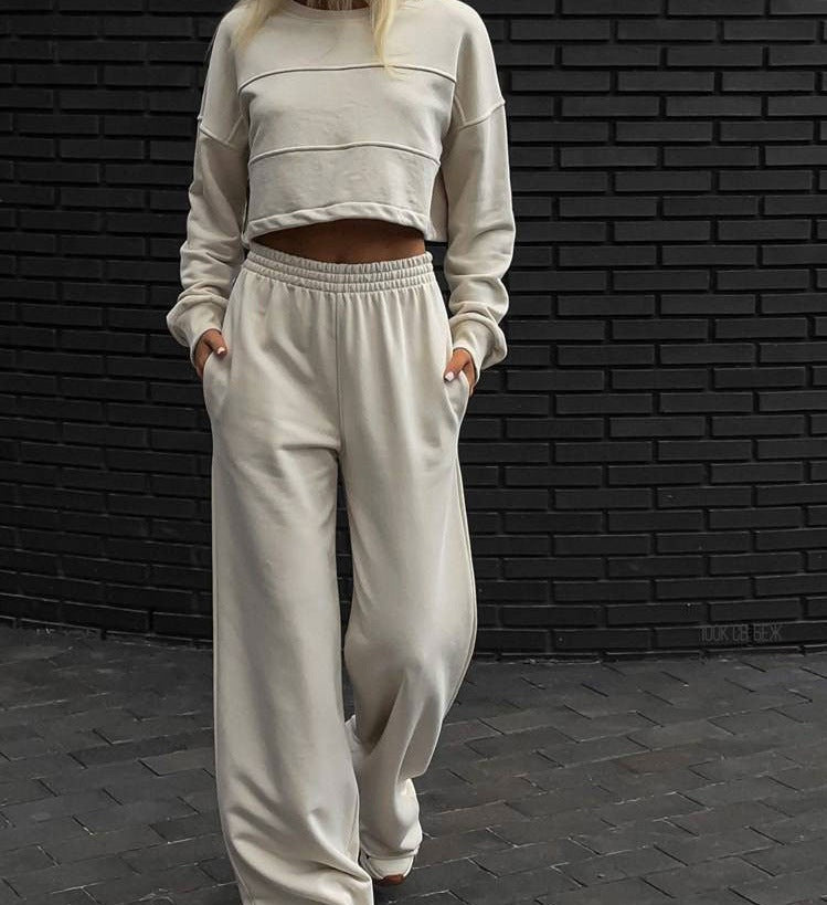 Chic and Style women's trendy crop top set and wide jogger pants