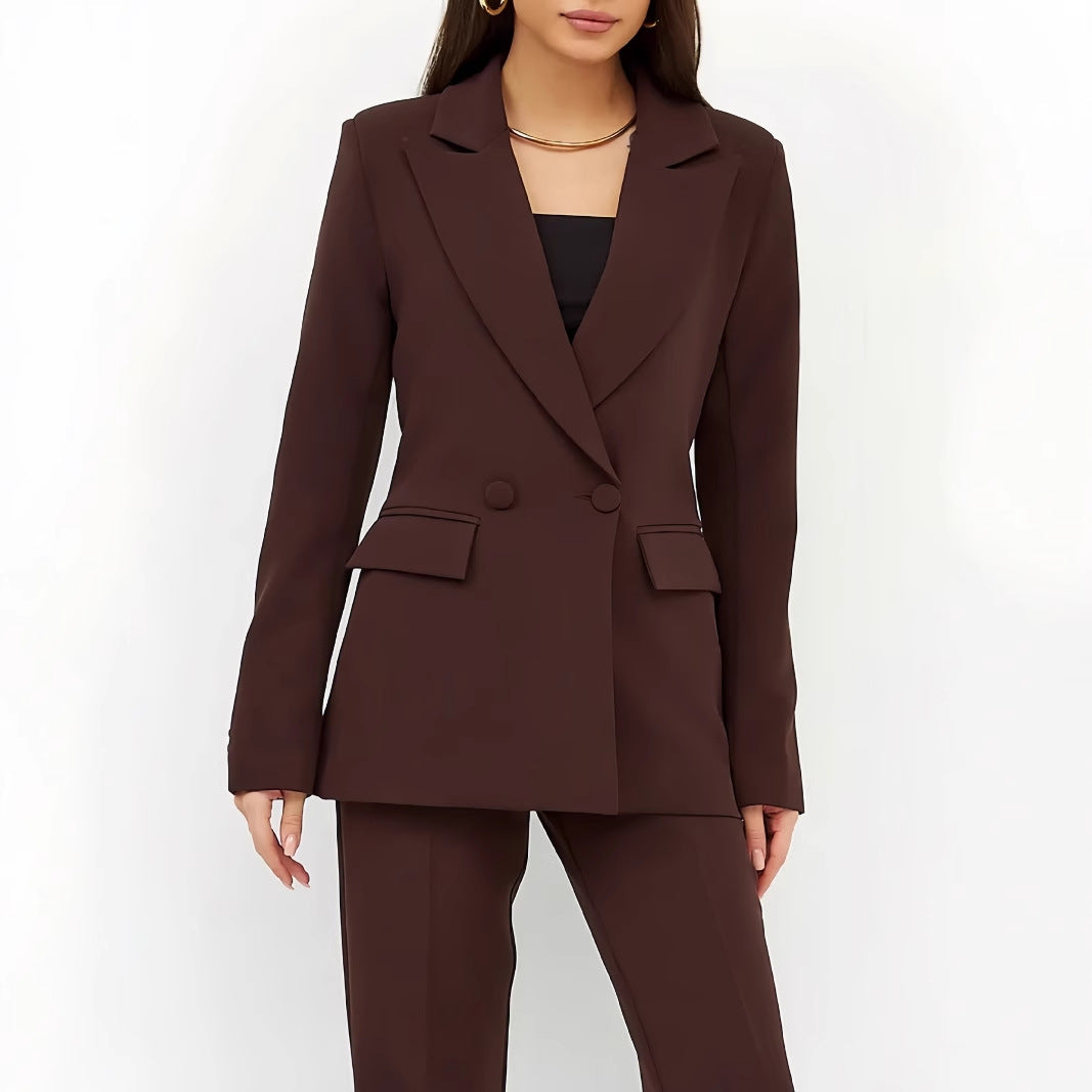 Dames Ensemble de tailleur élégant et cintré avec décolleté plongeant Chic und Stil