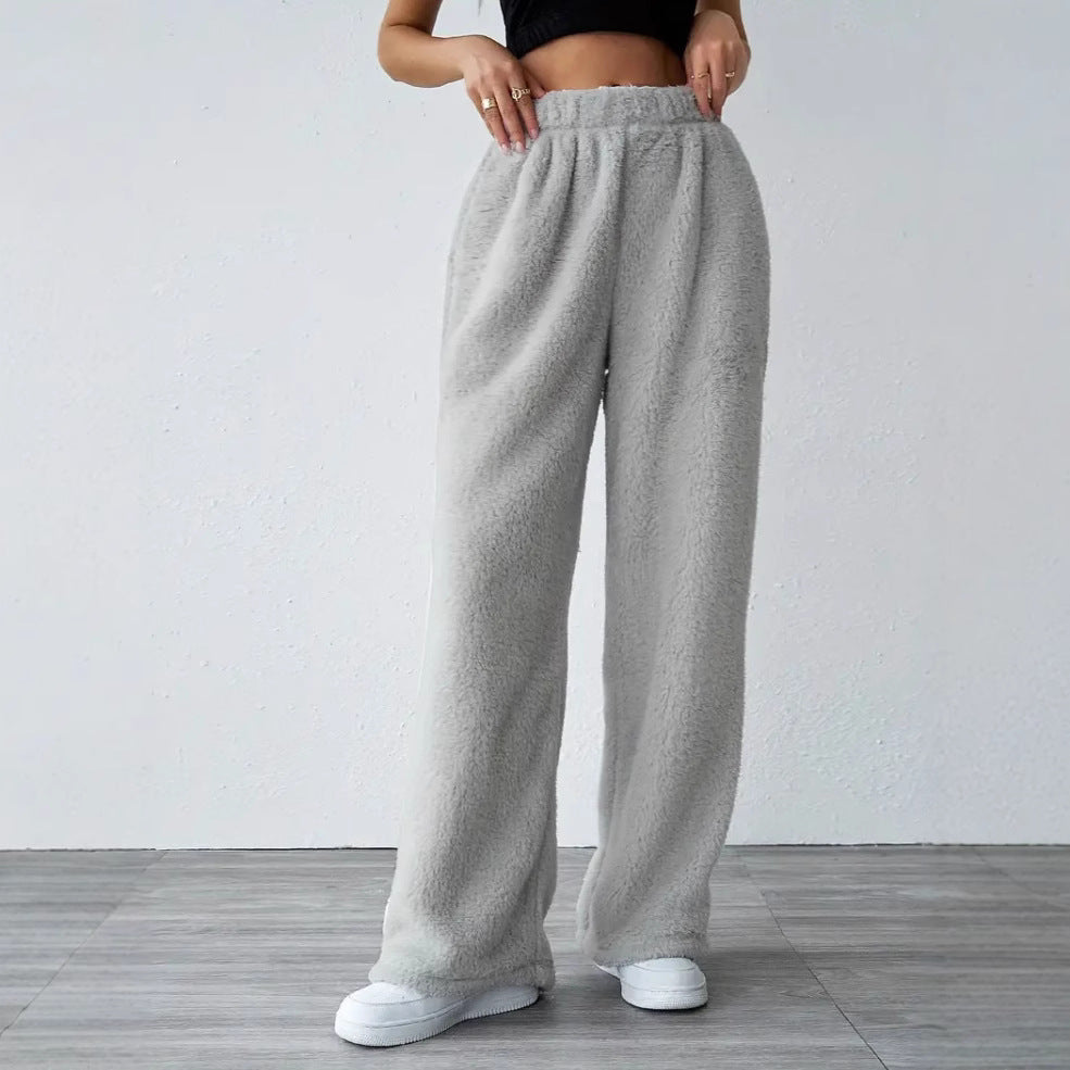Ladies Comfortable Fleece Pants in Chic and Stylish Loose Design