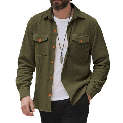 Chemise en velours côtelé pour hommes avec poches poitrine doubles et coupe moderne Chic und Stil