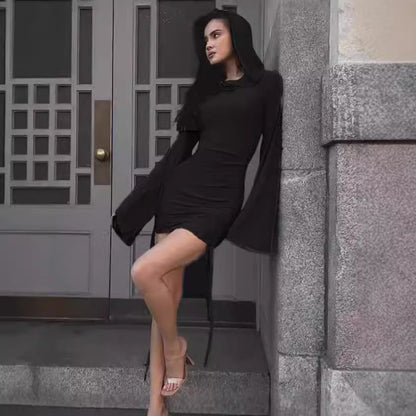 Robe mini ajustée pour femmes avec manches longues et détails froncés raffinés Chic und Stil