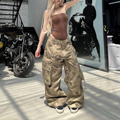 Women Wide cargo pants with practical pockets and refined design Chic and Style