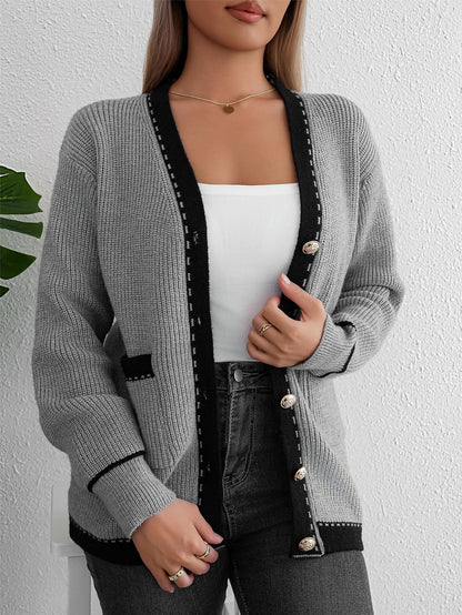 Cardigan en tricot pour femmes avec des détails de bouton en forme de goutte et un passepoil contrasté à la mode Chic und Stil