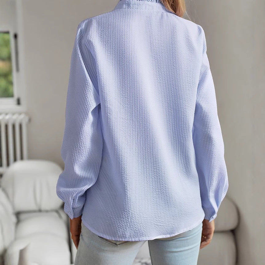 Blouse pour femmes avec détails froncés et mélange de coton durable Chic und Stil