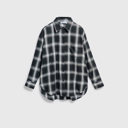 Chemise carrée pour femmes avec coupe décontractée et tissu doux Chic und Stil