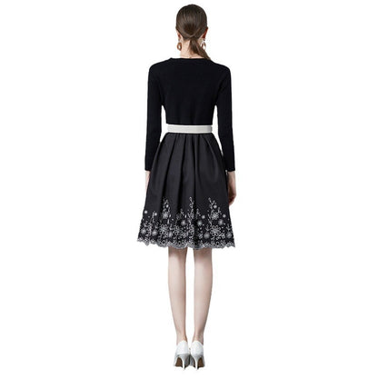 Dames Élégant Floral Ajusté et Évasé Robe Chic und Stil