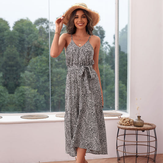 Robe maxi à volants sans manches pour femmes avec détail de ceinture à nouer Chic und Stil
