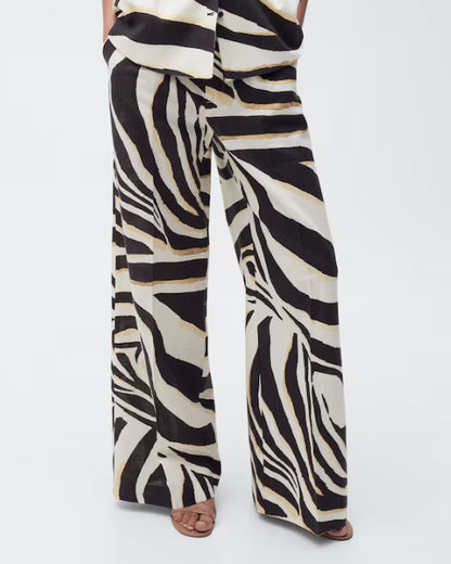 Chic and Style zebra print wide pants for women