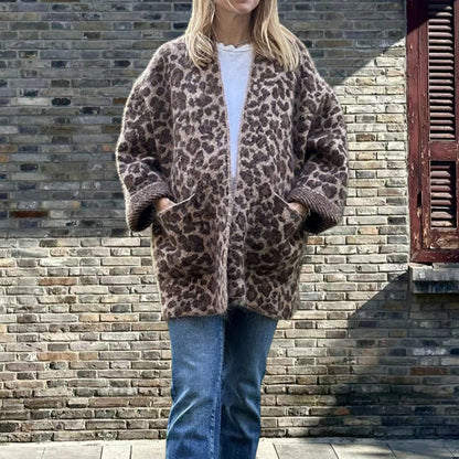 Dames Gilet en tricot douillet au design léopard avec une coupe oversized Chic und Stil