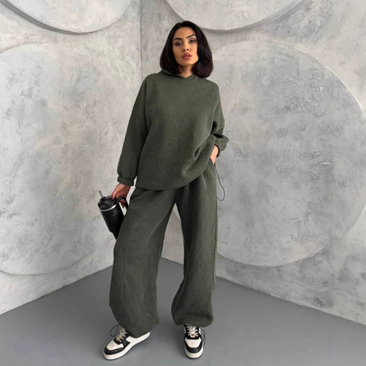 Chic and Style casual hoodie and pants set for women