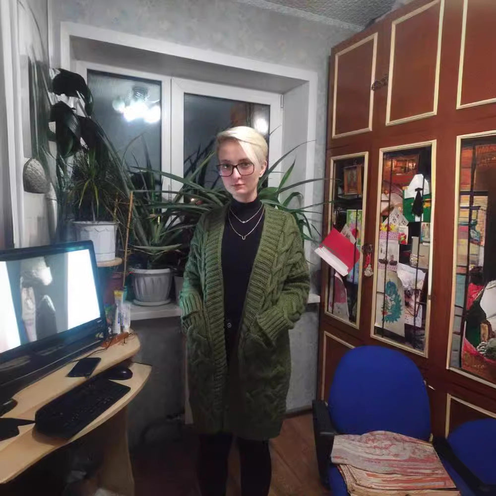 Dames gros tricot cardigan avec décolleté en V profond et poches pratiques Chic und Stil