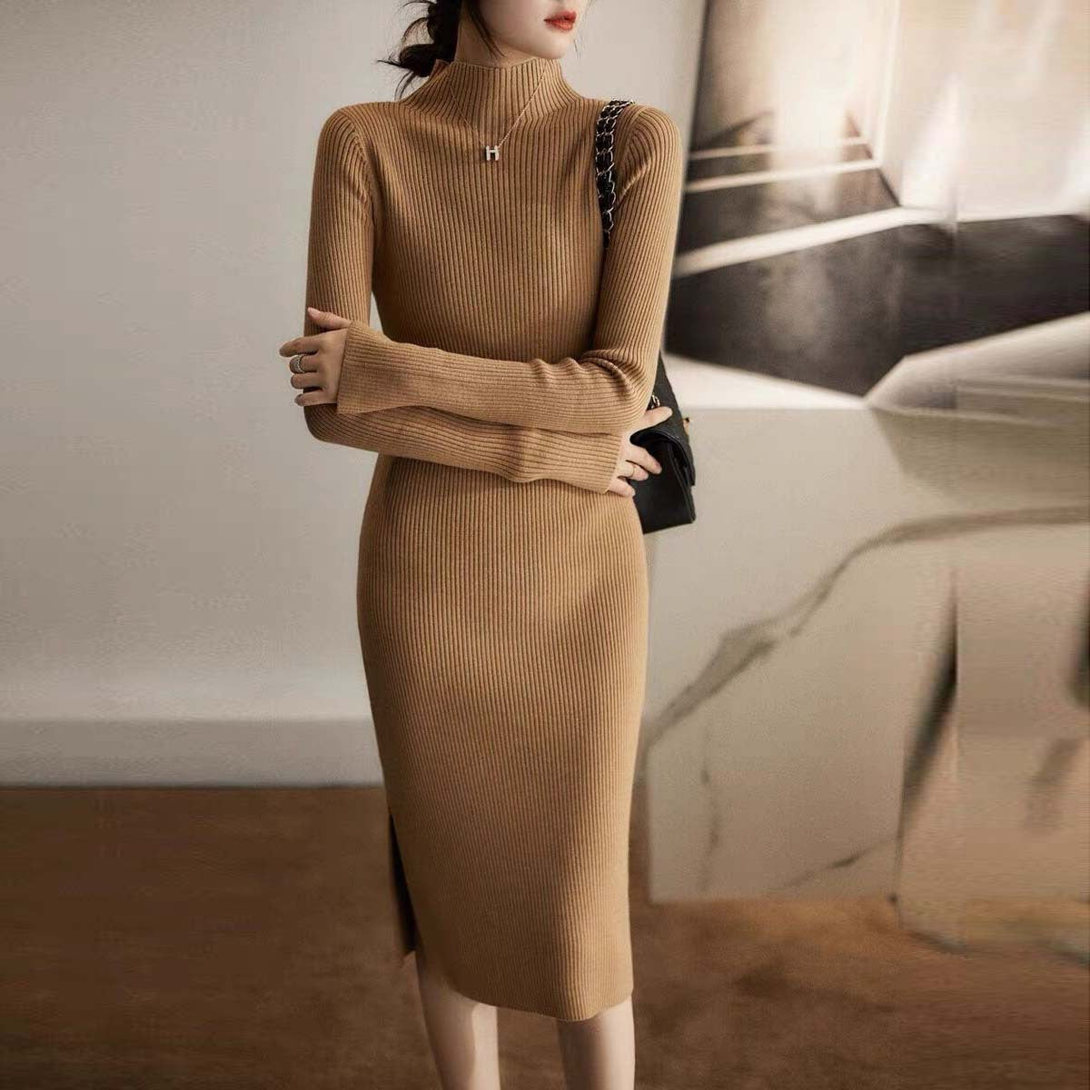 Robe en tricot pour femmes avec col montant et structure côtelée Chic und Stil