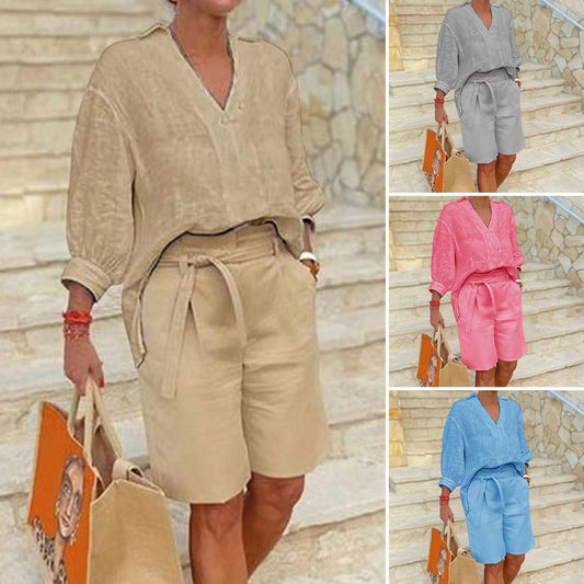 Tenue d'été décontractée pour femmes avec haut large et shorts Chic und Stil