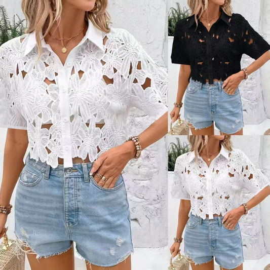 Blouse courte à manches courtes florale en crochet Chic und Stil