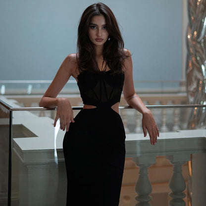 Robes Maxis Élégantes pour Femmes avec des Découpes Raffinées et des Détails Transparents Chic und Stil