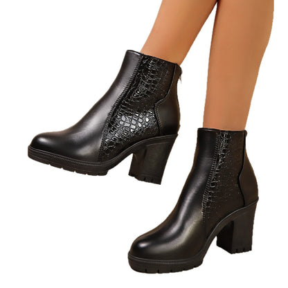 Bottes chevilles tendance pour femmes avec matériau supérieur texturé Chic und Stil