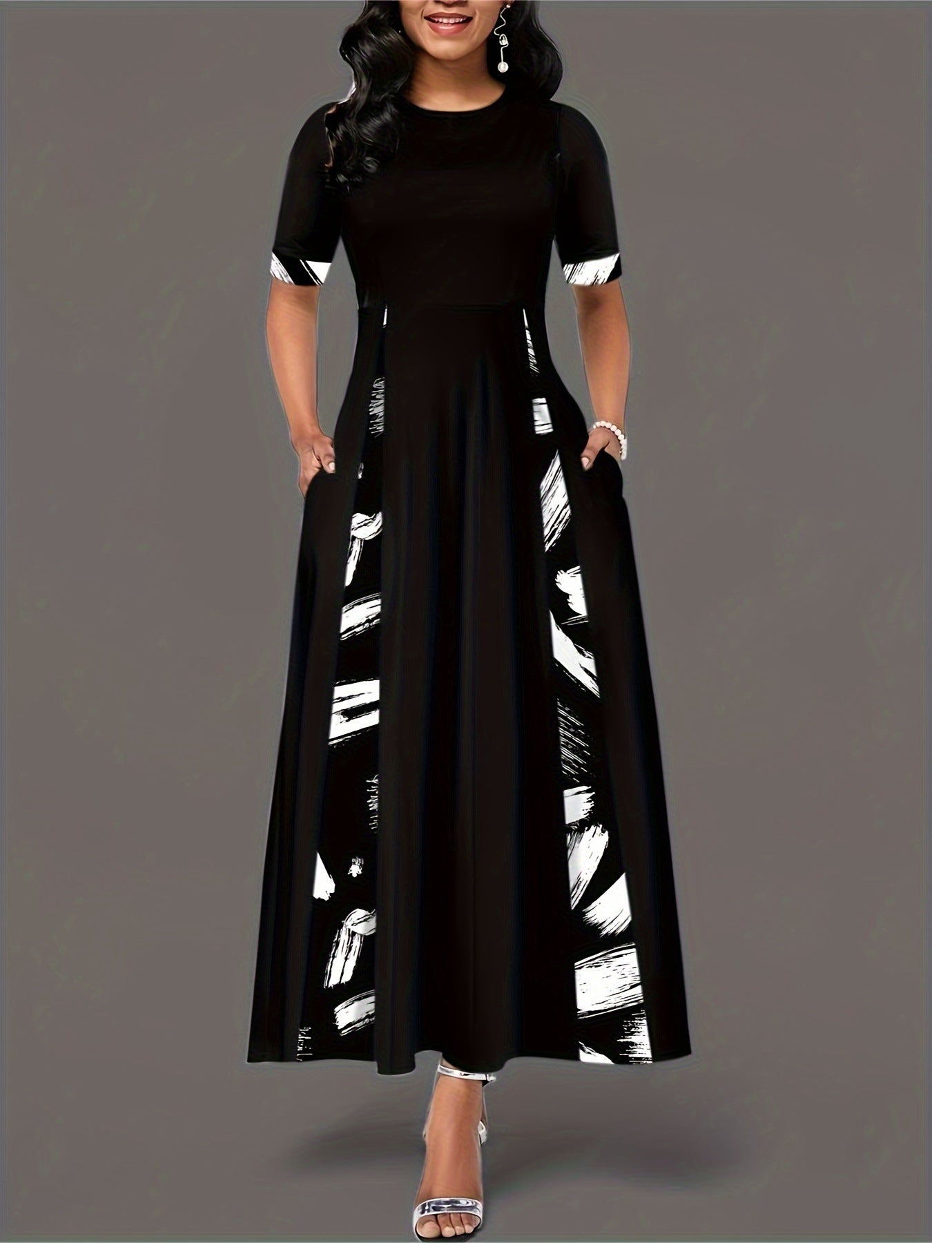 Robe maxi pour femmes avec motif artistique et poches pratiques Chic und Stil