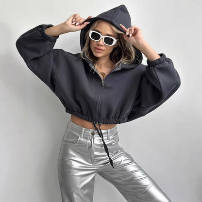 Dames cropped hoodie avec des manches volumineuses Chic und Stil