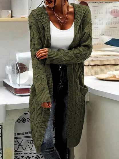 Dames gros tricot cardigan avec poches latérales et design en torsade structuré Chic und Stil