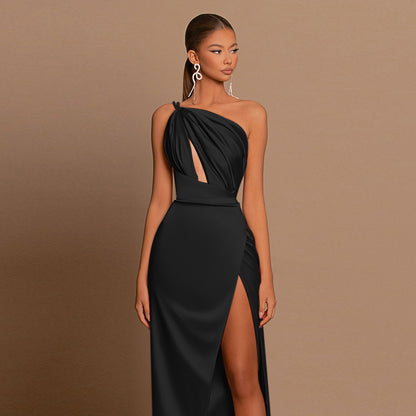 Robe de soirée à encolure dégagée fendue Chic und Stil