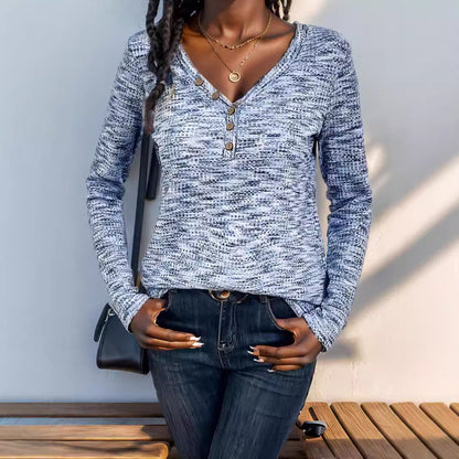 Chemise à manches longues pour femmes avec décolleté texturé et détails de boutons Chic und Stil