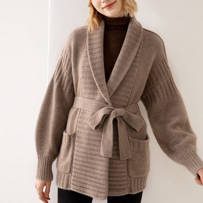 Cardigan en gros tricot pour femmes avec poches et coupe décontractée Chic und Stil