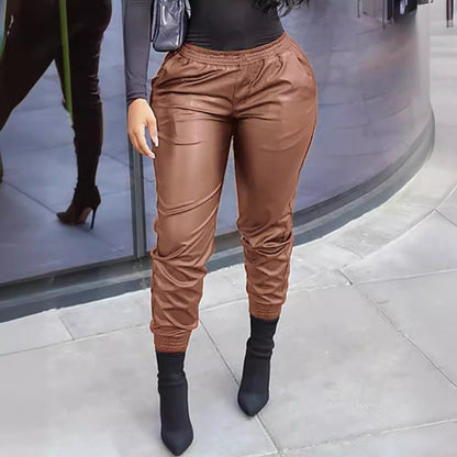 Chic and Style women's sporty lounge pants with gathers