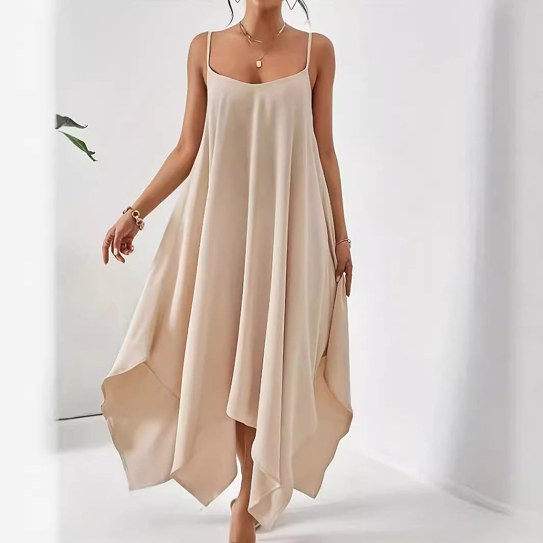 Robe maxi aérienne pour femmes avec ourlet asymétrique et fines bretelles spaghetti Chic und Stil