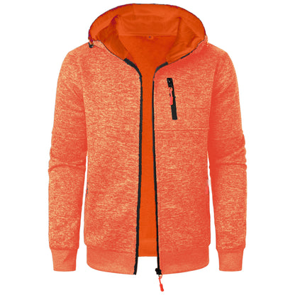 Veste à capuche sportive pour hommes avec un design structurel innovant et des poches pratiques Chic und Stil