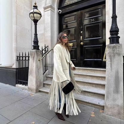 Fringe jacket for women with an elegant cut and a modern design Chic and Style