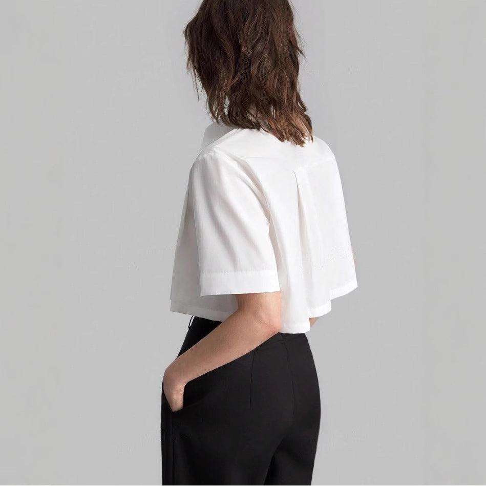 Chemisier à manches courtes pour femmes avec un élégant effet plissé Chic und Stil