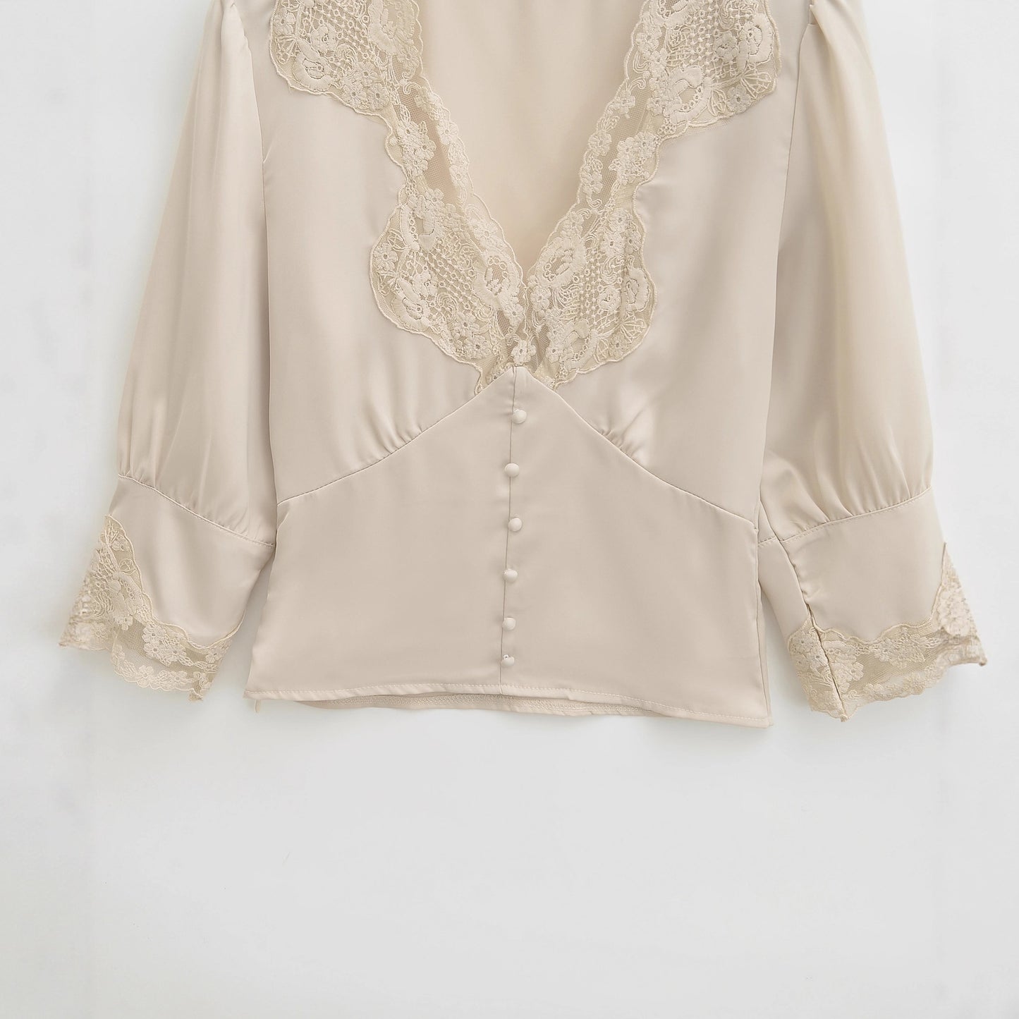Dames élégante blouse avec accents en dentelle Chic und Stil