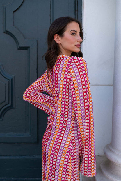 Robe maxi élégante pour femmes avec décolleté en V profond et manches larges Chic und Stil