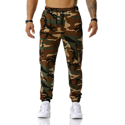 Camouflage cargo pants for men with elastic waistband and practical side pockets Chic and Style