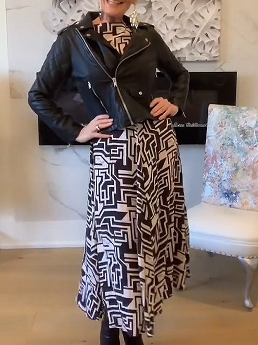 Robe maxi femme avec motif géométrique moderne et tombé fluide Chic und Stil