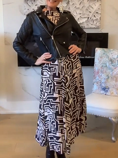 Robe maxi femme avec motif géométrique moderne et tombé fluide Chic und Stil