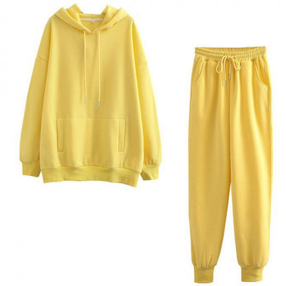 Women's loungewear set with comfortable hoodie and comfortable jogger pants Chic and Style