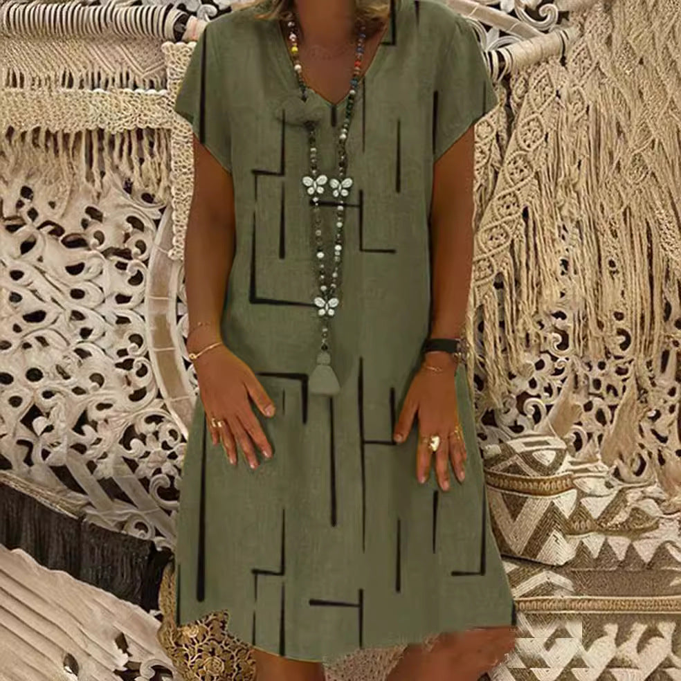 Robe tunique confortable pour femmes avec des motifs graphiques modernes Chic und Stil