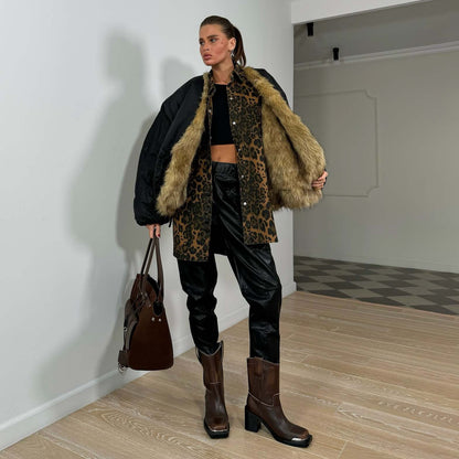 Dame sweat-shirt en polaire avec col en fausse fourrure et coupe oversized Chic und Stil