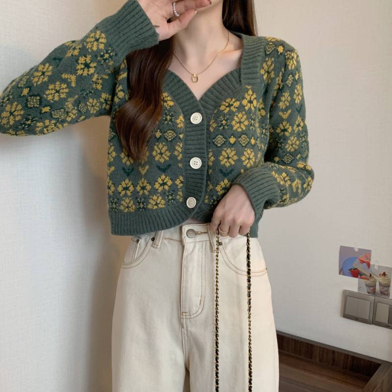 Dames jeu tricoté veste à fleurs avec larges bords Chic und Stil
